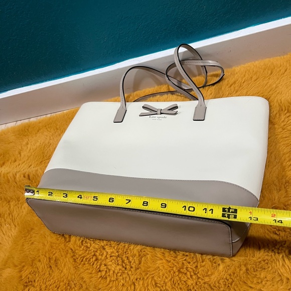 Kate Spade - Picture 3 of 9